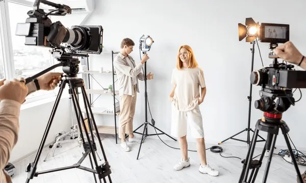 大象传媒 - 战地摄影师专访